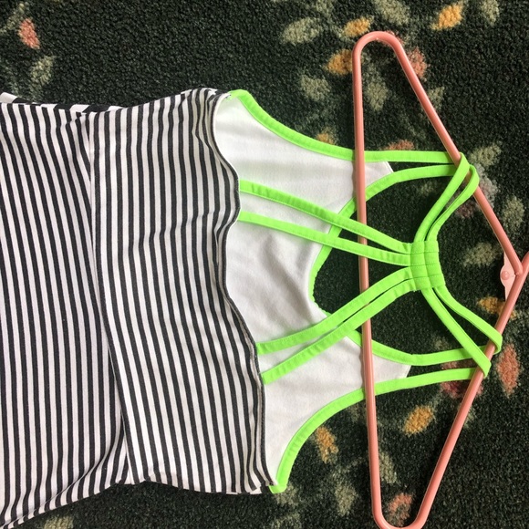 Girls’ Strappy SO Dress! - Picture 2 of 10